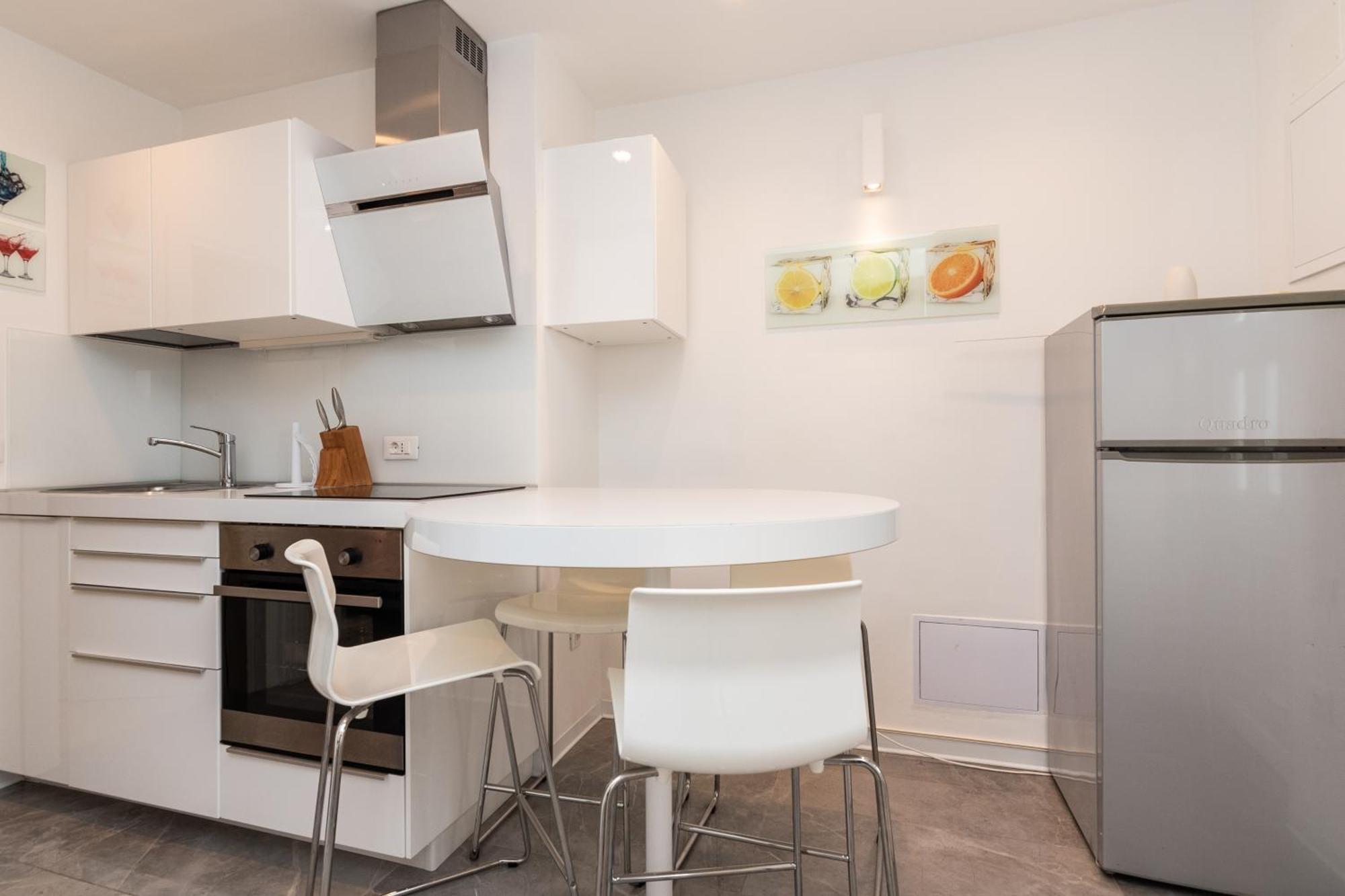 Tauzer Apartment Mandre