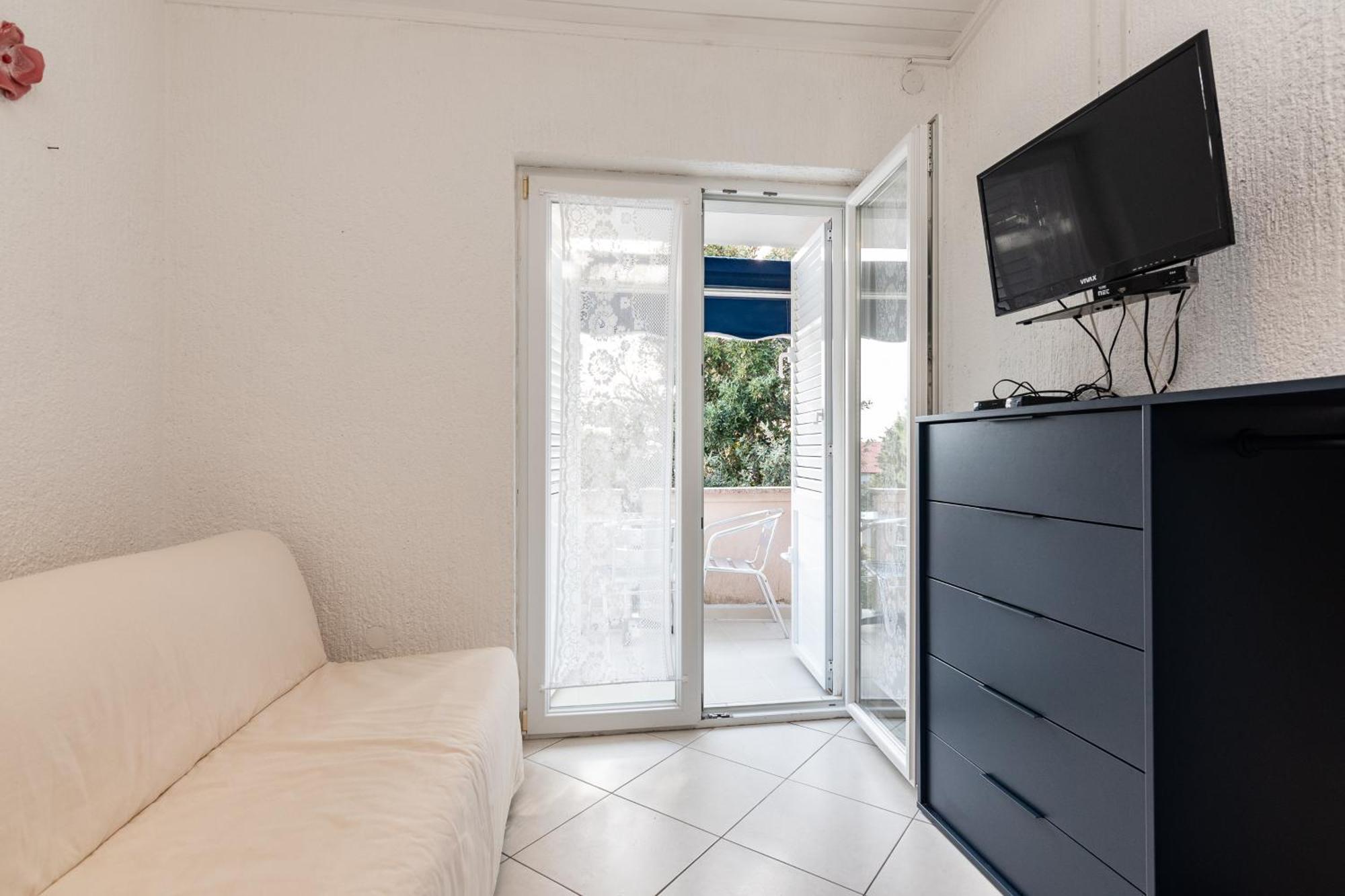 Tauzer Apartment